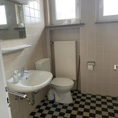 بيت للعطل Monteurunterkunft Haus Schwarzenmoor